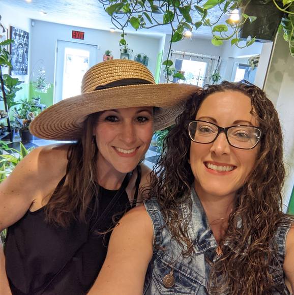 Meet your Posher, Tiffany - Picture 1 of 1